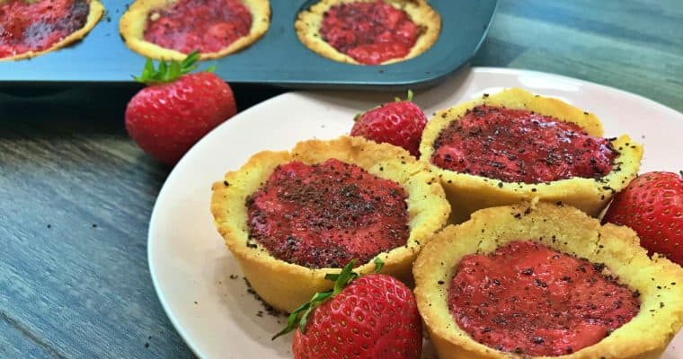 Keto Strawberry Chocolate Mini Pies Recipe